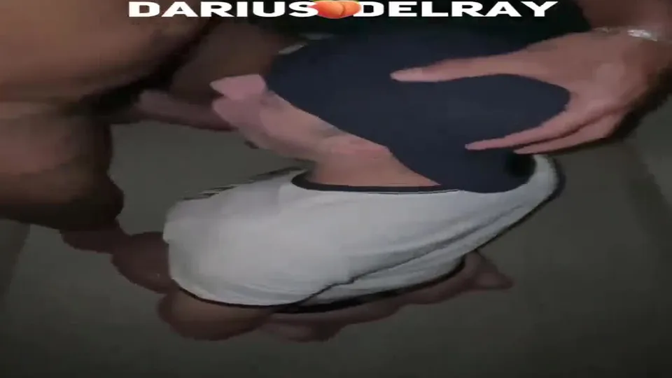 DariusDelRey (Darius Del Rey) Big Juicy Bubble Submissive Bottom Gets Fucked (7).mp4