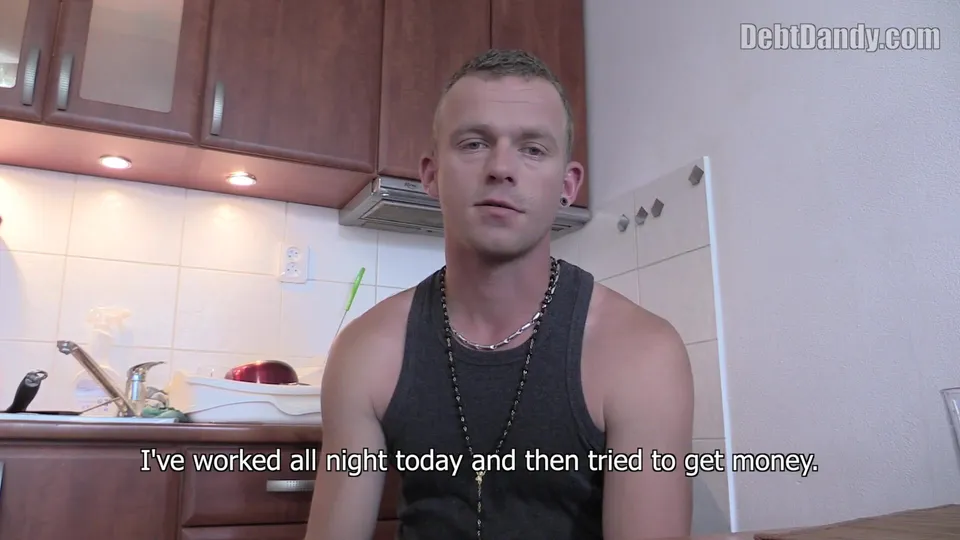 Young Guy in Grey Singlet Pays Debt with BJ and Fuck