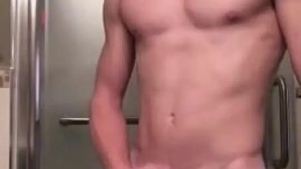 Sexy Teen Cums in Hand