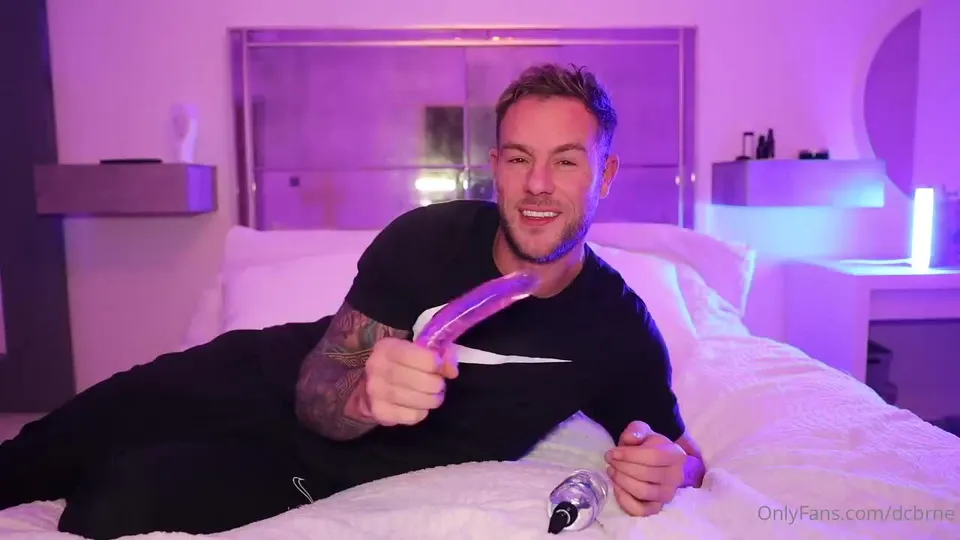 Delicious Straight DILF Sizzling Sexy Straight Guy Solo And Some Fun With Bro Dudes Cock Creaming (17).mp4