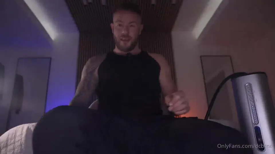 Delicious Straight DILF Sizzling Sexy Straight Guy Solo And Some Fun With Bro Dudes Cock Creaming (22).mp4