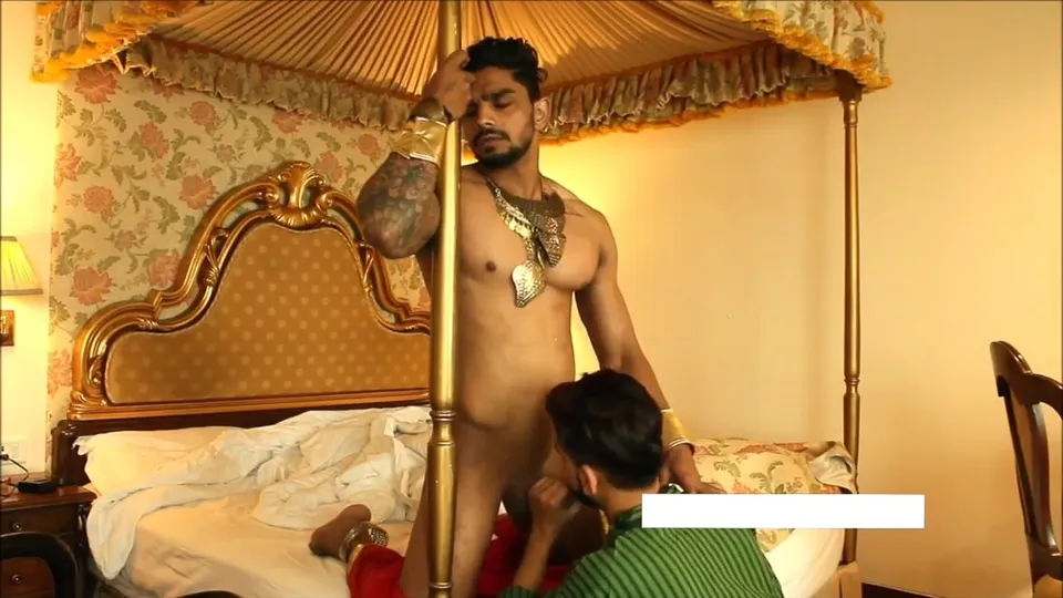 Desi indian hot muscular guy seduced by a gay maid - ThisVid.com
