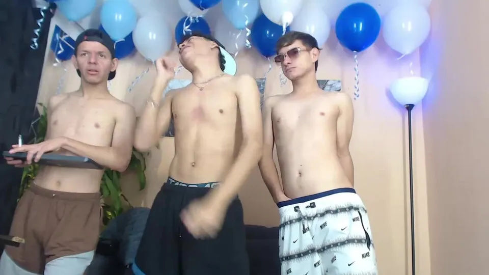 Desiresofolympus_ cam boys porn