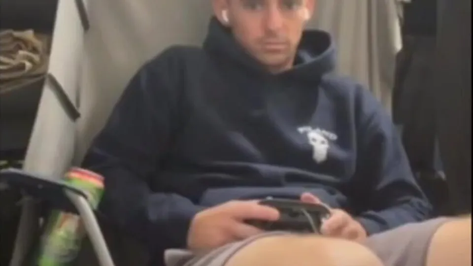 Dick slip in tik tok live - ThisVid.com