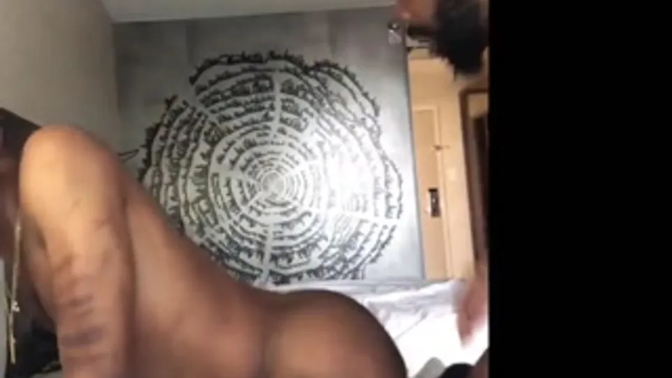 Dickyvon's Raw Ebony Encounter