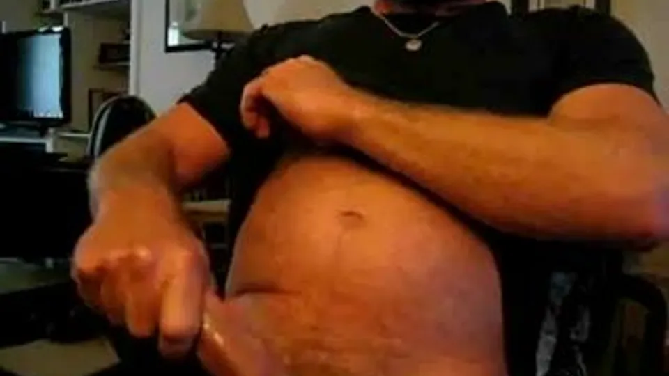 DL Married Dad / Wanks & Cums! - ThisVid.com En español