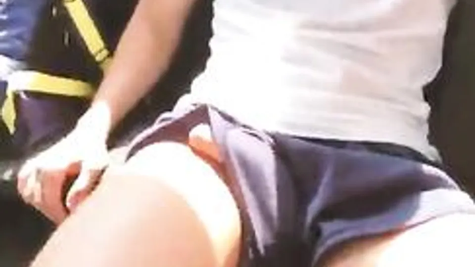 Twink Masturbates on Bus