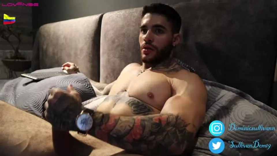 Dominic Sullivan in Intimate Solo Session