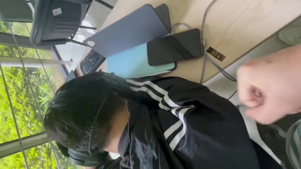 Don't fall asleep near this guy in the classroom