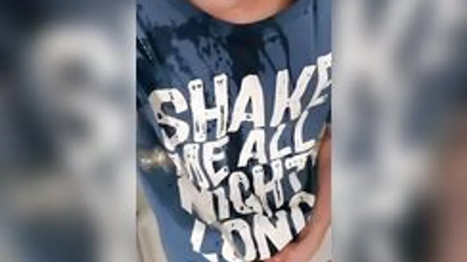 Don't Go Makin Waterfalls Twink Porn