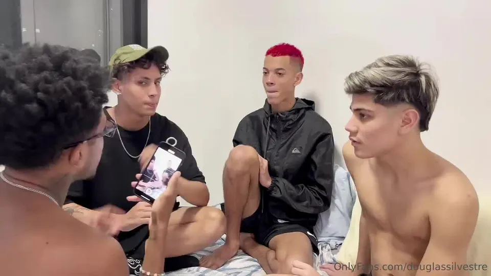 DOUGLAS Sexy Skinny Twinks, Creamy Dicks Sucking, Cockthirsty Mouth (15).mp4