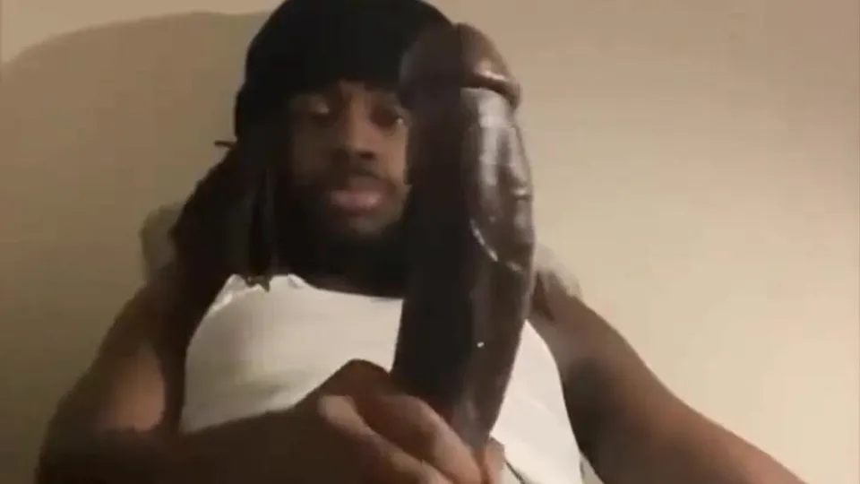 Dreadhead flashing monster cock - ThisVid.com