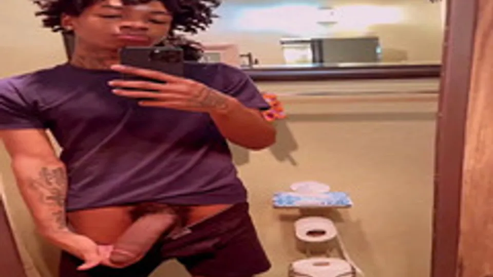 Dreadhead young flashing big thick black cock - ThisVid.com