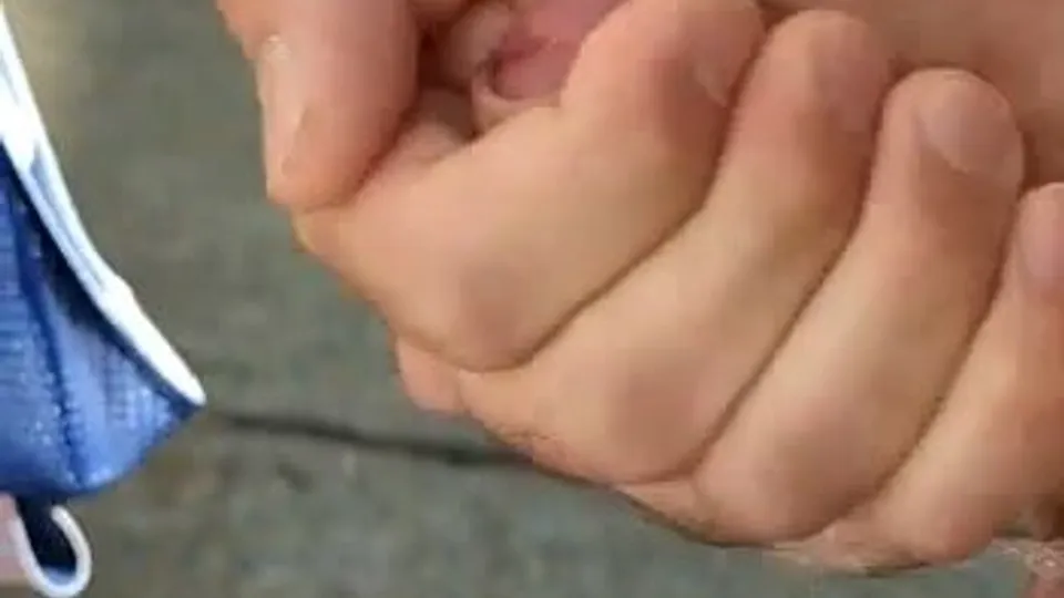 Drinking strangers Piss at Folsom - ThisVid.com