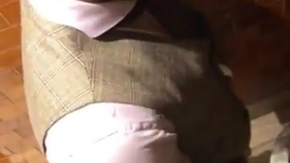 Drunk long piss - ThisVid.com