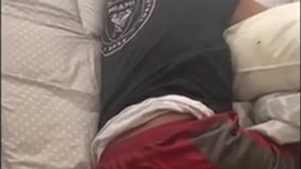 Drunk roommate sleep - ThisVid.com