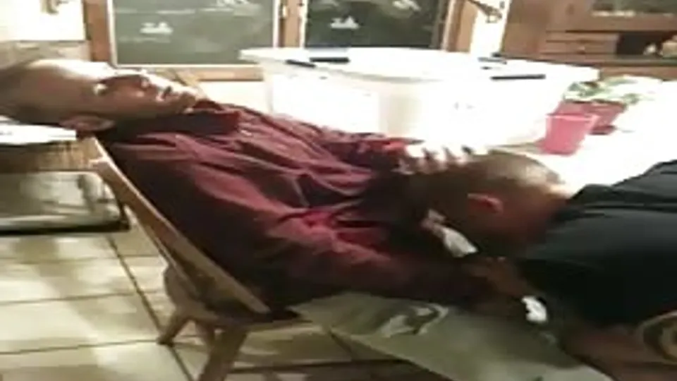 Drunk str8 gay sucked by his friend