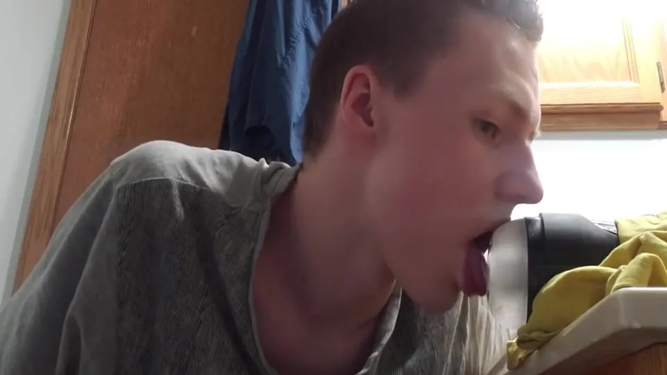 Dude is super horny oozing precum playing with his fleshlight