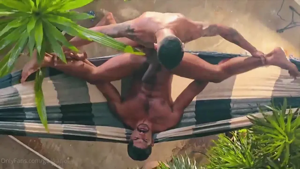 Gael & Romeo: Brazilian Flip-Fuck