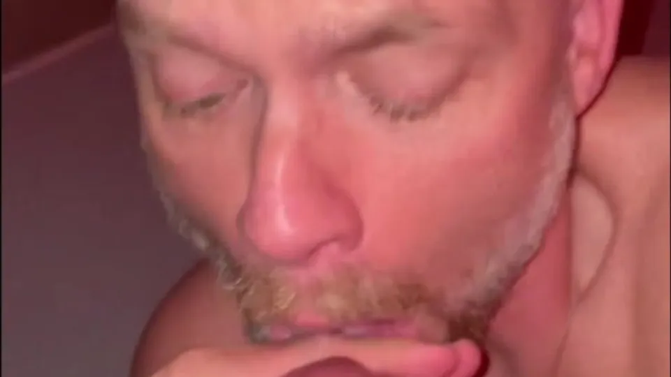 E3259 - ThisVid.com