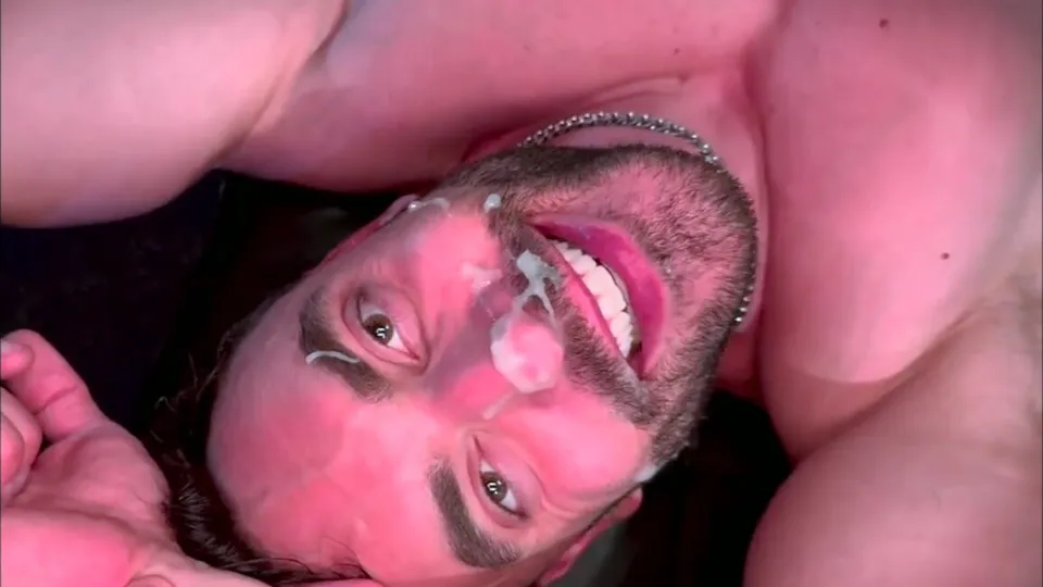 E4789 - ThisVid.com