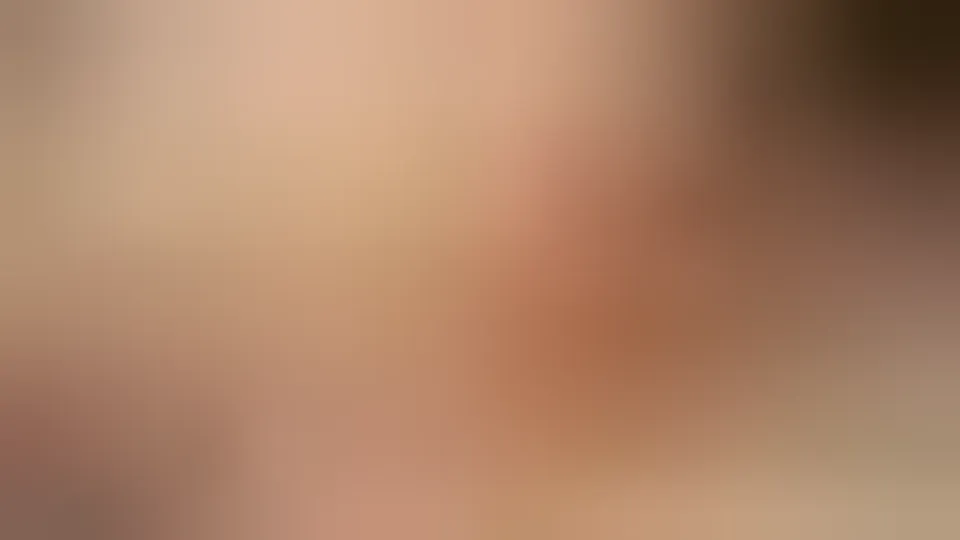 Echte 18-jährige roh gefickt & vollgespritzt