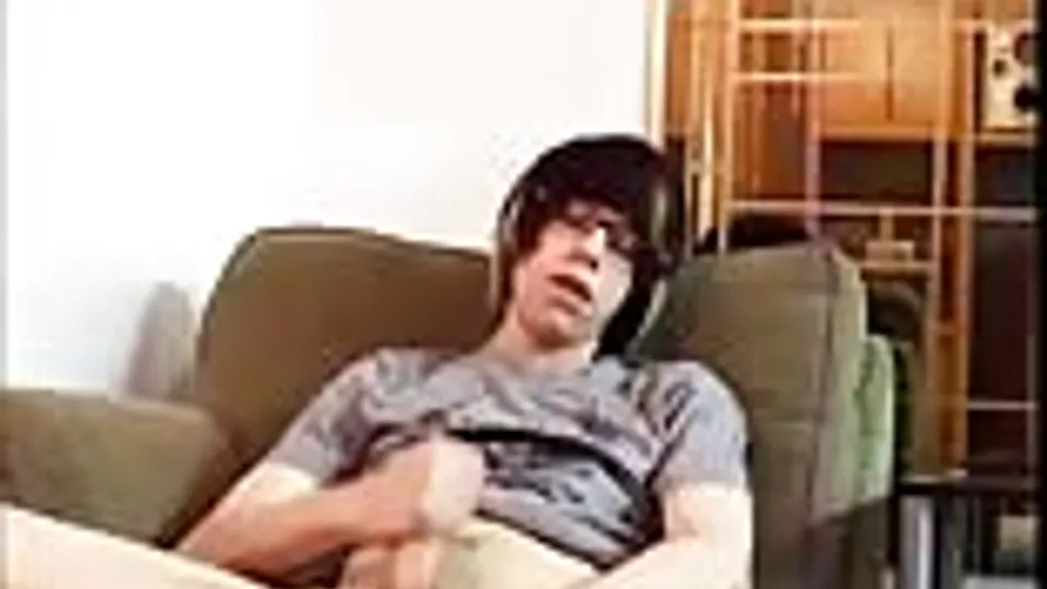 Emo Twink Porn Cums Gay Tube