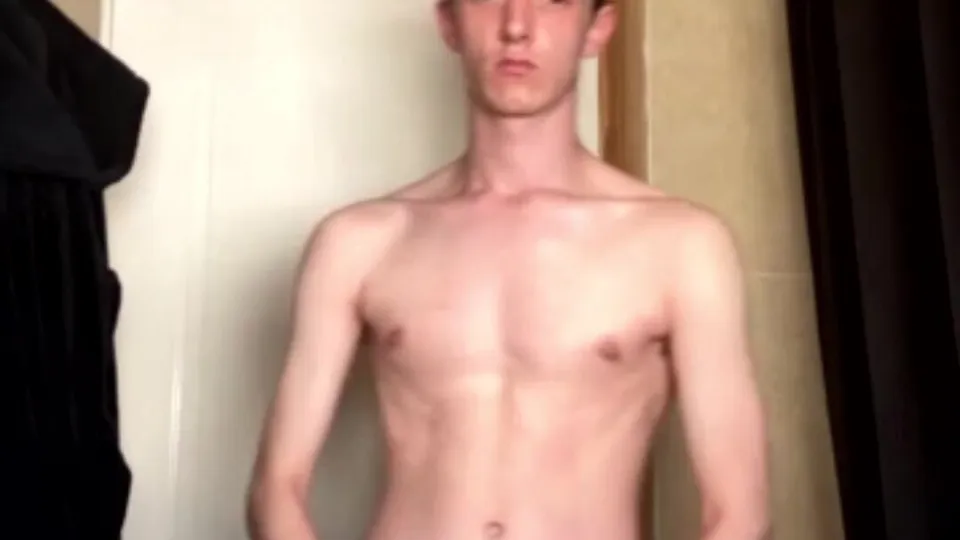 English twink wanking - ThisVid.com