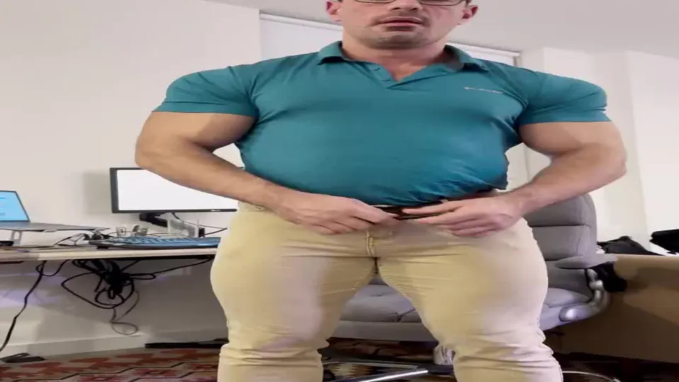 Erdsteel TOTAL JACKED BODYBUILDER GYM DADDY HUNK, Beautiful Handsome Muscle Top, Threesome Fuck Videos And Solo (2).mp4