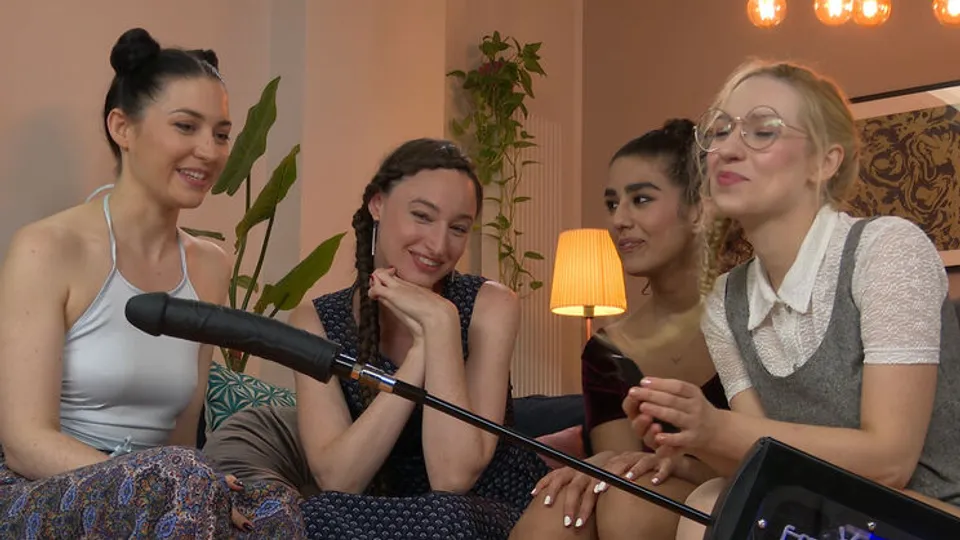 Ersties - Domino (Ersties)Luna X. (Ersties)Natalia (Ersties)Zina (Ersties) - Fucking Machine 2 (Action 1) 