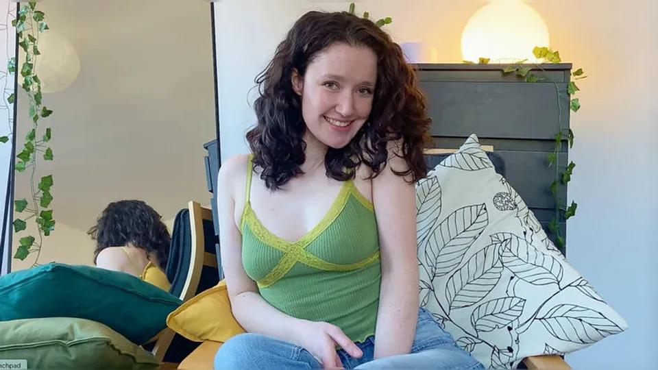 Ersties - Josie B (Ersties) - Sarahs First Anal (Josies application) 