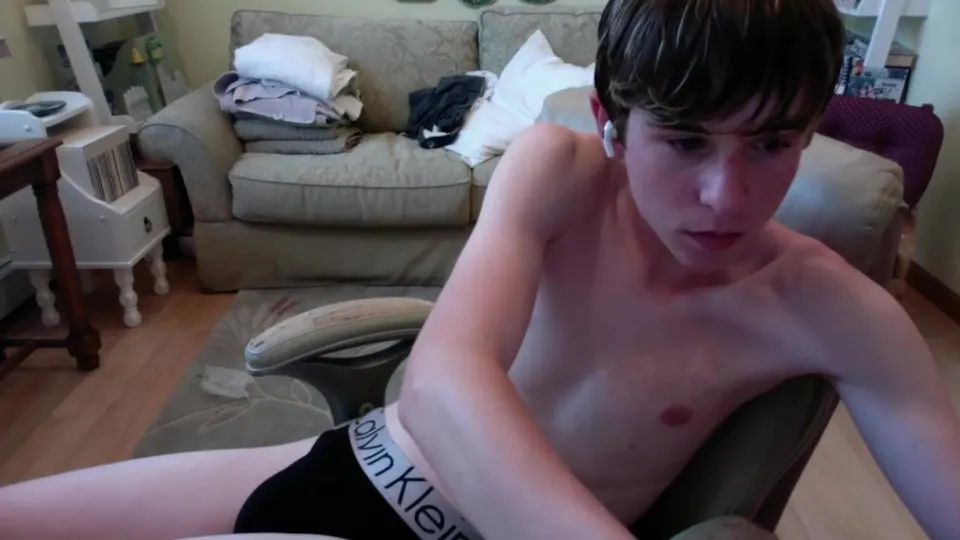 Evan xxx twink show solo play