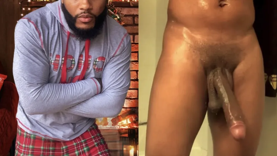 Ex-*FOOTBALL* player cums outside shower - ThisVid.com