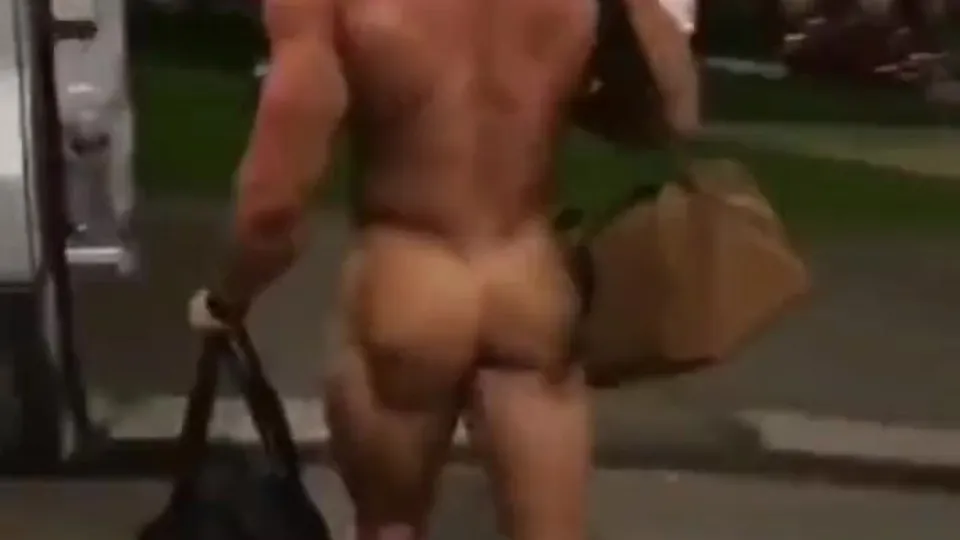 Exiting the building - ThisVid.com