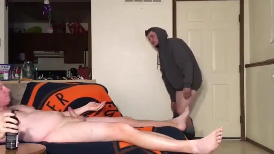 Extra Credit - video 3 - ThisVid.com