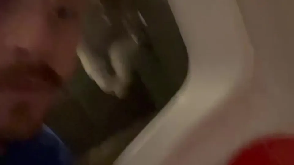 Extremely hot urinal licking - ThisVid.com