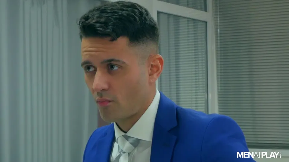 Exxxtra Credit (Robbie Rojo, Vadim Romanov)