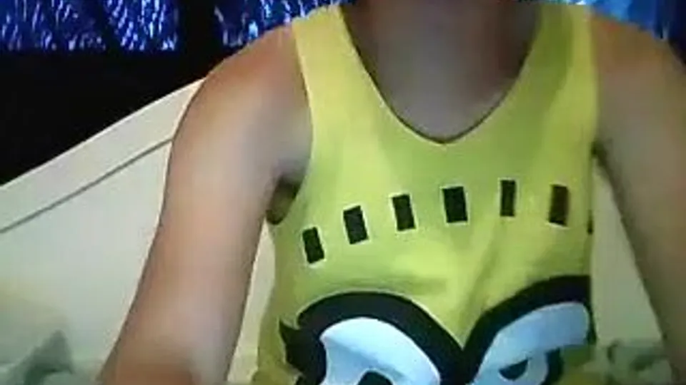 Eyes Vest Twink Jerks On Webcam
