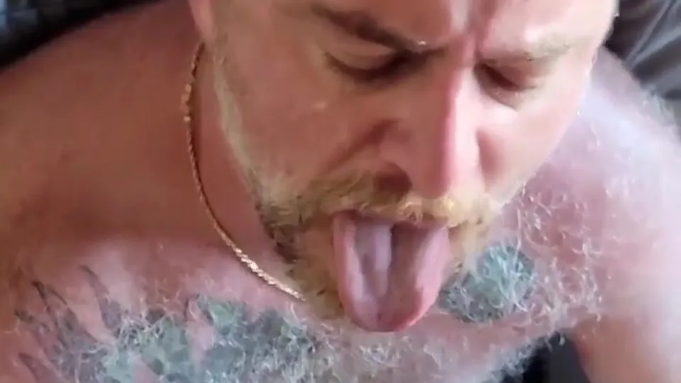 Facial 104 - ThisVid.com