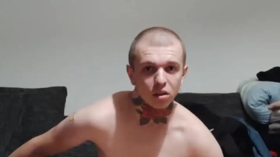 Bohdan's Gaping Ass and Pit Smelling