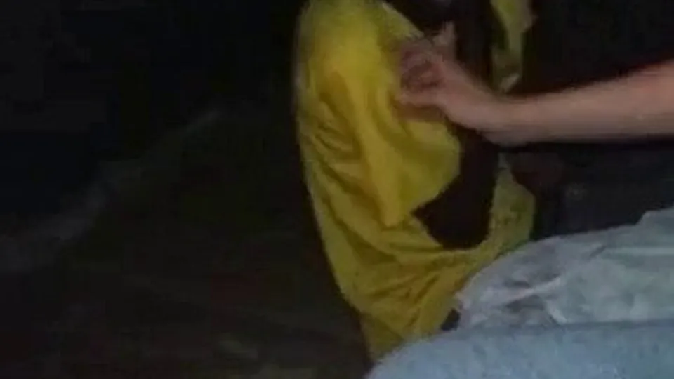 Fag pays for str8 homeless black crackhead cock - ThisVid.com