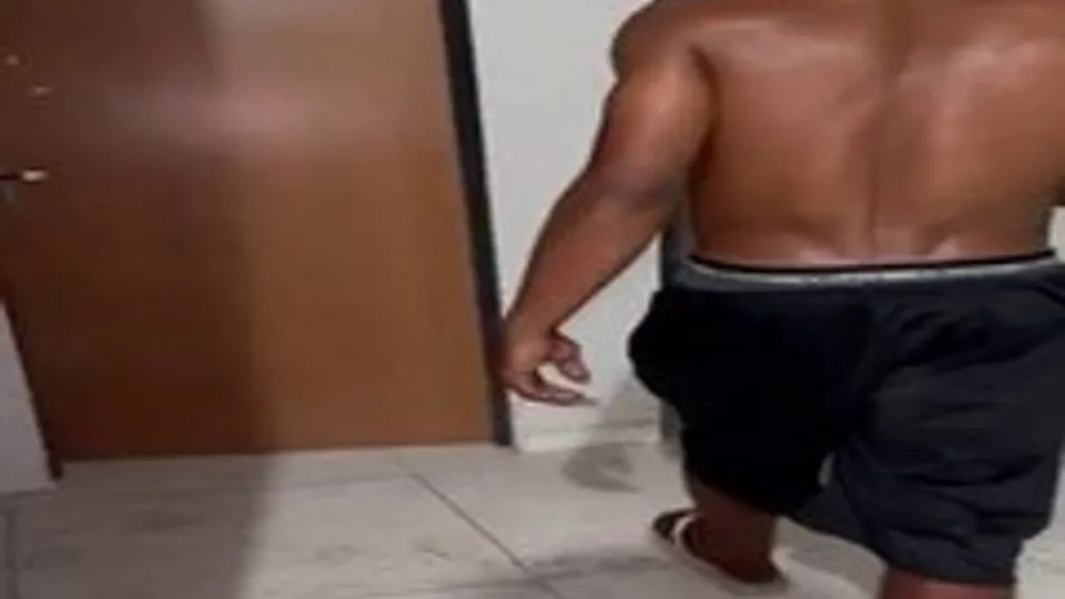 Fag pays homeless crackhead for dick - ThisVid.com