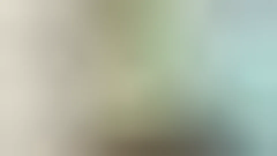 Faketits Schätzchen verführt Stiefvater zu Blowjob und POV-Sex