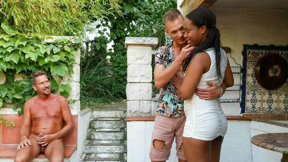 Family Screw - Nico VegasFred KassanofParis Nova - Stepfather fucking sons Spanish girlfriend 