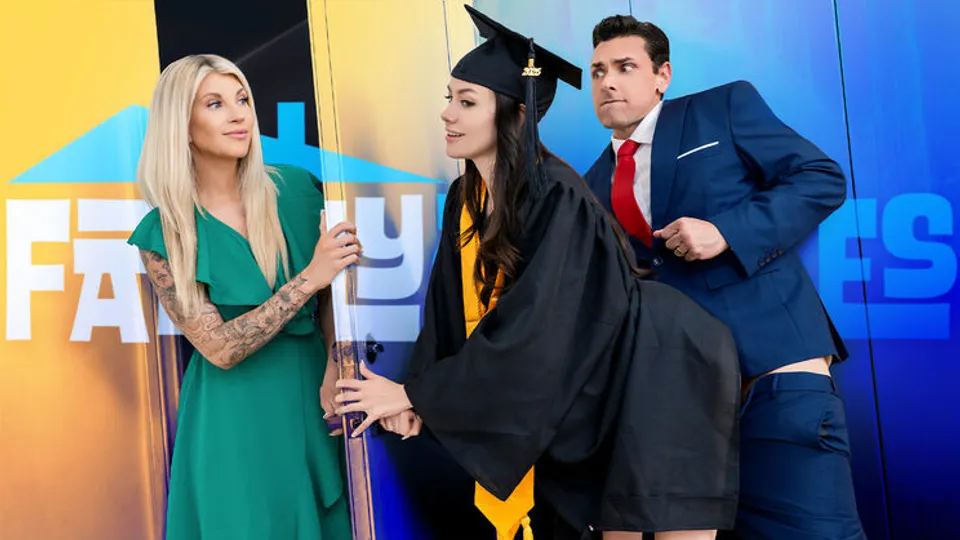 Family Strokes - Ryan DrillerSelena Love - Graduation Day Cuckquean 