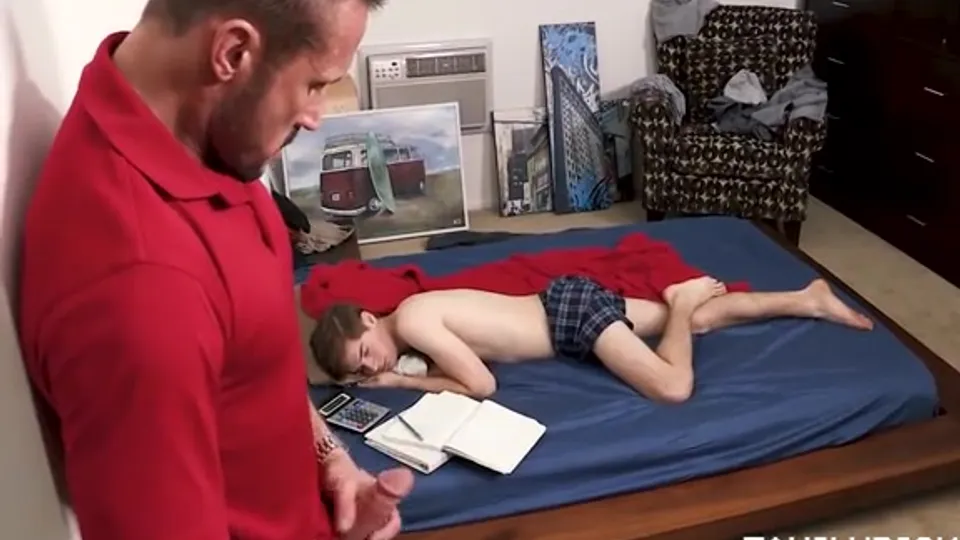 FamilyDick - video 3 - ThisVid.com