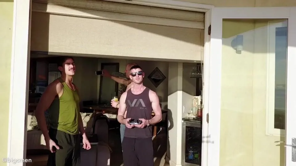 Fans - Behind the Scenes from Jack Hunters weekend with Us - gay porn video