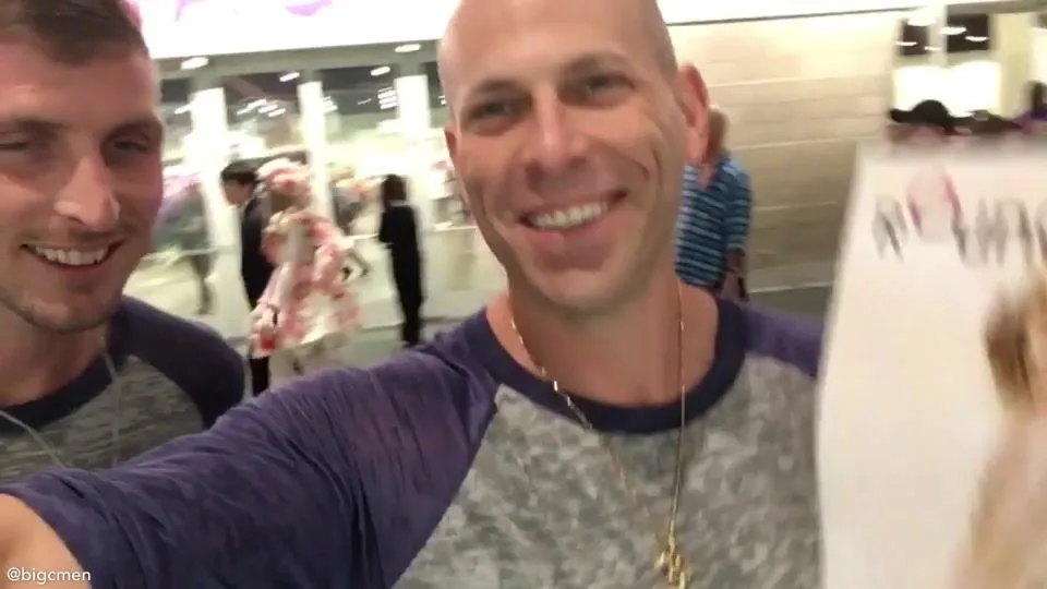 Fans - Behind the Scenes Video - Dragcon 2018 - gay porn video