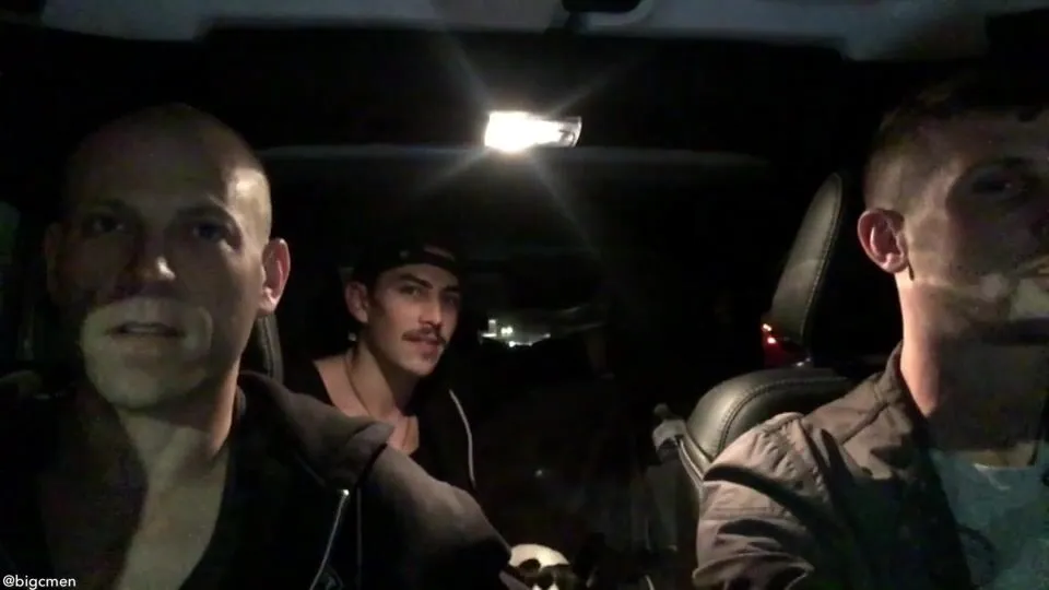 Fans - Derrière les Coulisses avec Jack Hunter - vidéo porno gay