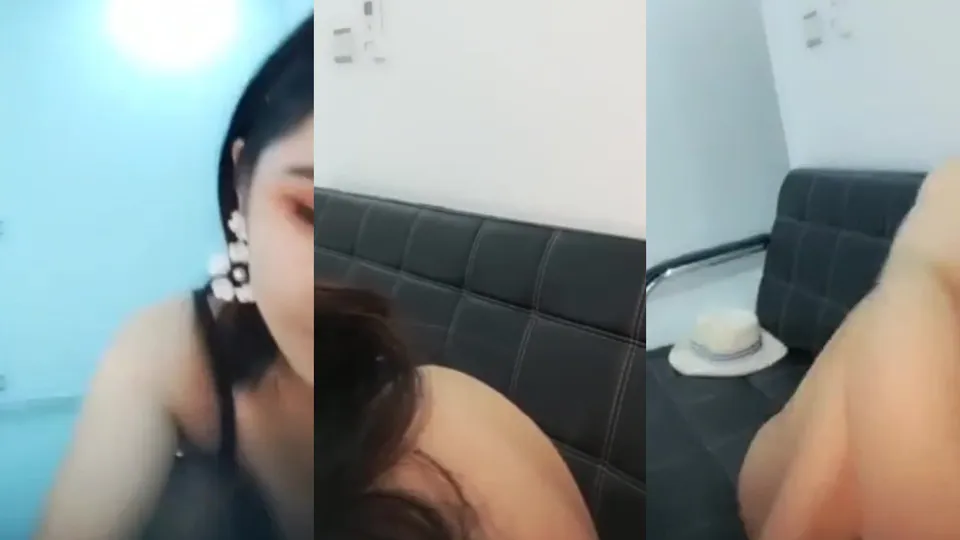 Fat girl masturbating on the sofa 